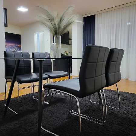 Apartments Vila White House Pančevo Екстериор снимка