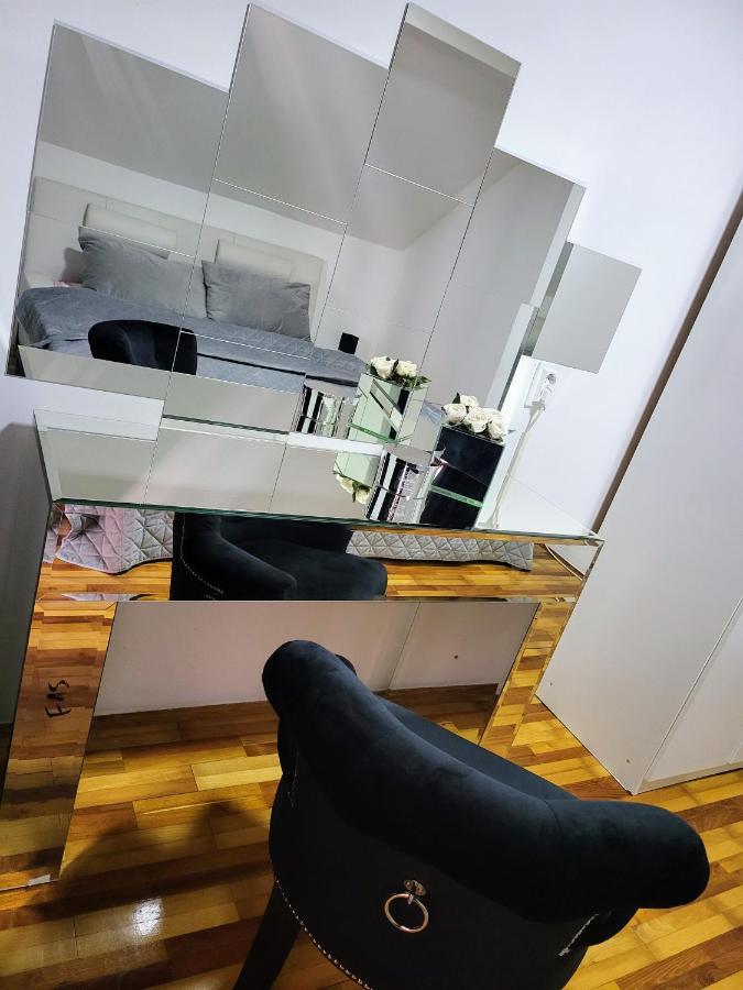 Apartments Vila White House Pančevo Екстериор снимка